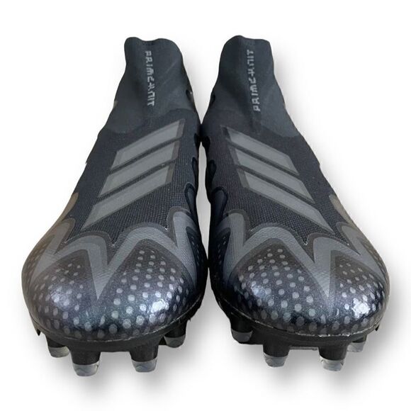 Athletic_Shoes
